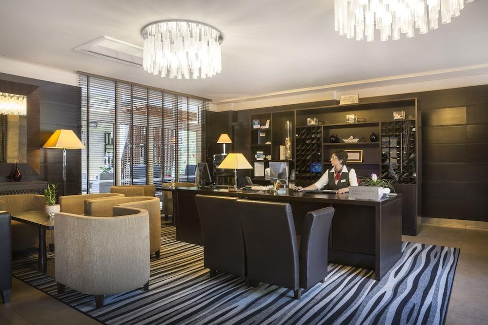 Valamar Atrium Residence Башка Экстерьер фото
