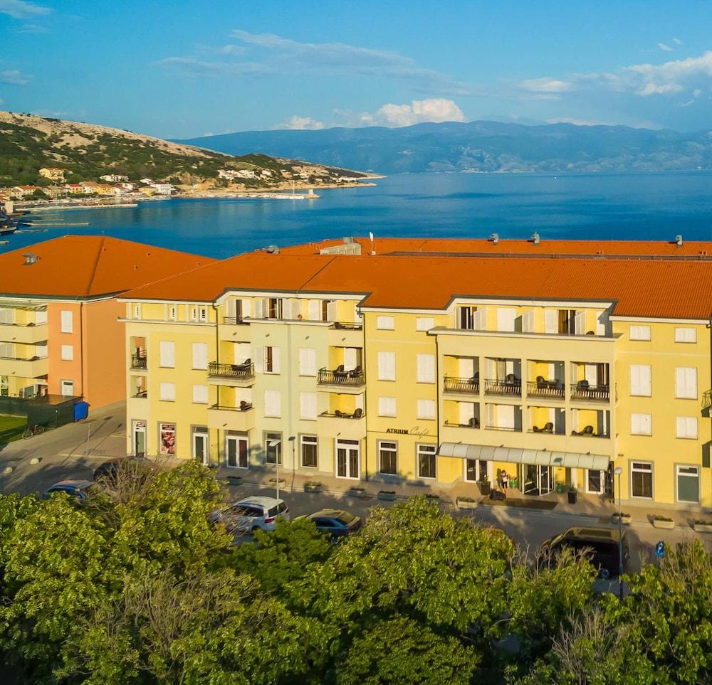 Valamar Atrium Residence Башка Экстерьер фото
