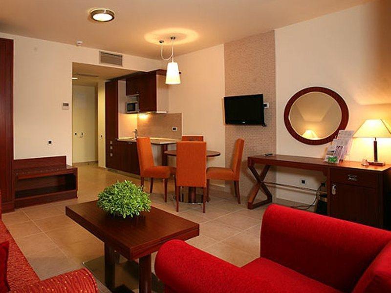 Valamar Atrium Residence Башка Экстерьер фото